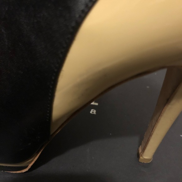 Pelle Moda Ankle Boots - Picture 5 of 6